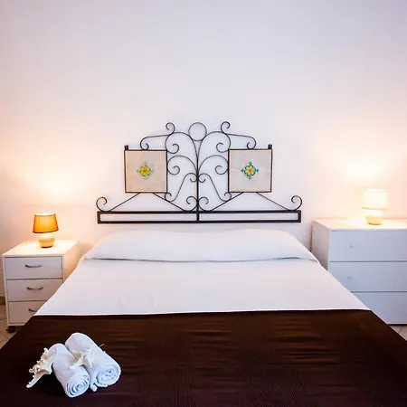 Casa Baja Feriehus Lipari (Isola Lipari)